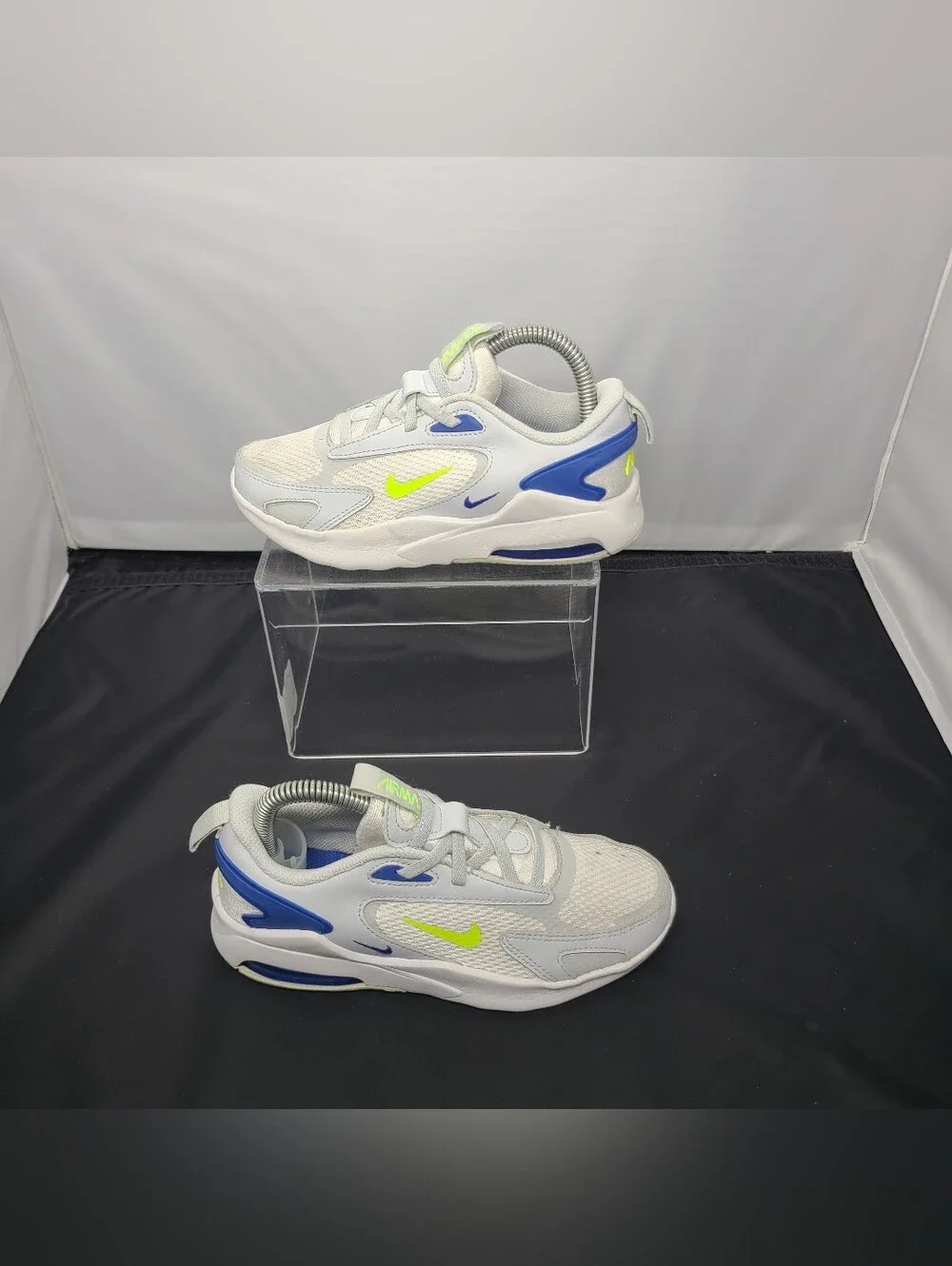 Nike Air Max Bolt 'Pure Platinum Royal Volt' kids size 1Y